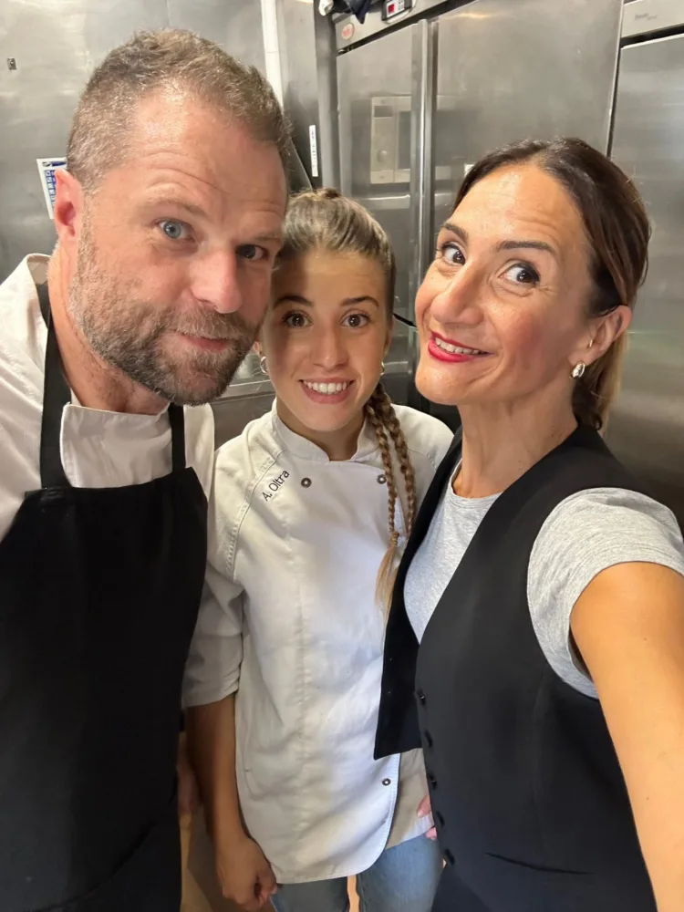 Selfie of Tast & Gust chefs Albert Oltra, Sandra Gámiz and Abril Oltra