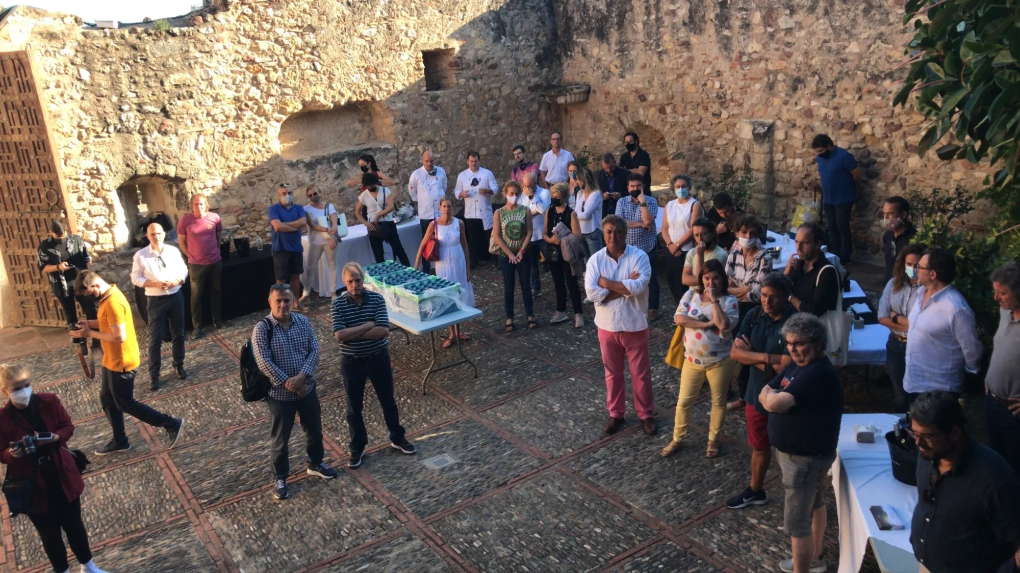 Sumilleres en una ruta de cata de corpinnats