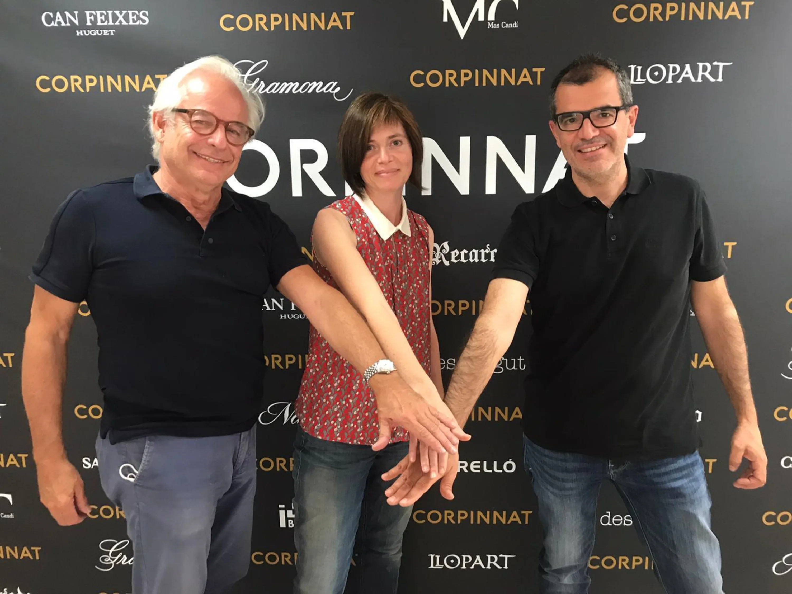 Entrega de la recaudación del Día Internacional Corpinnat al CEPVi