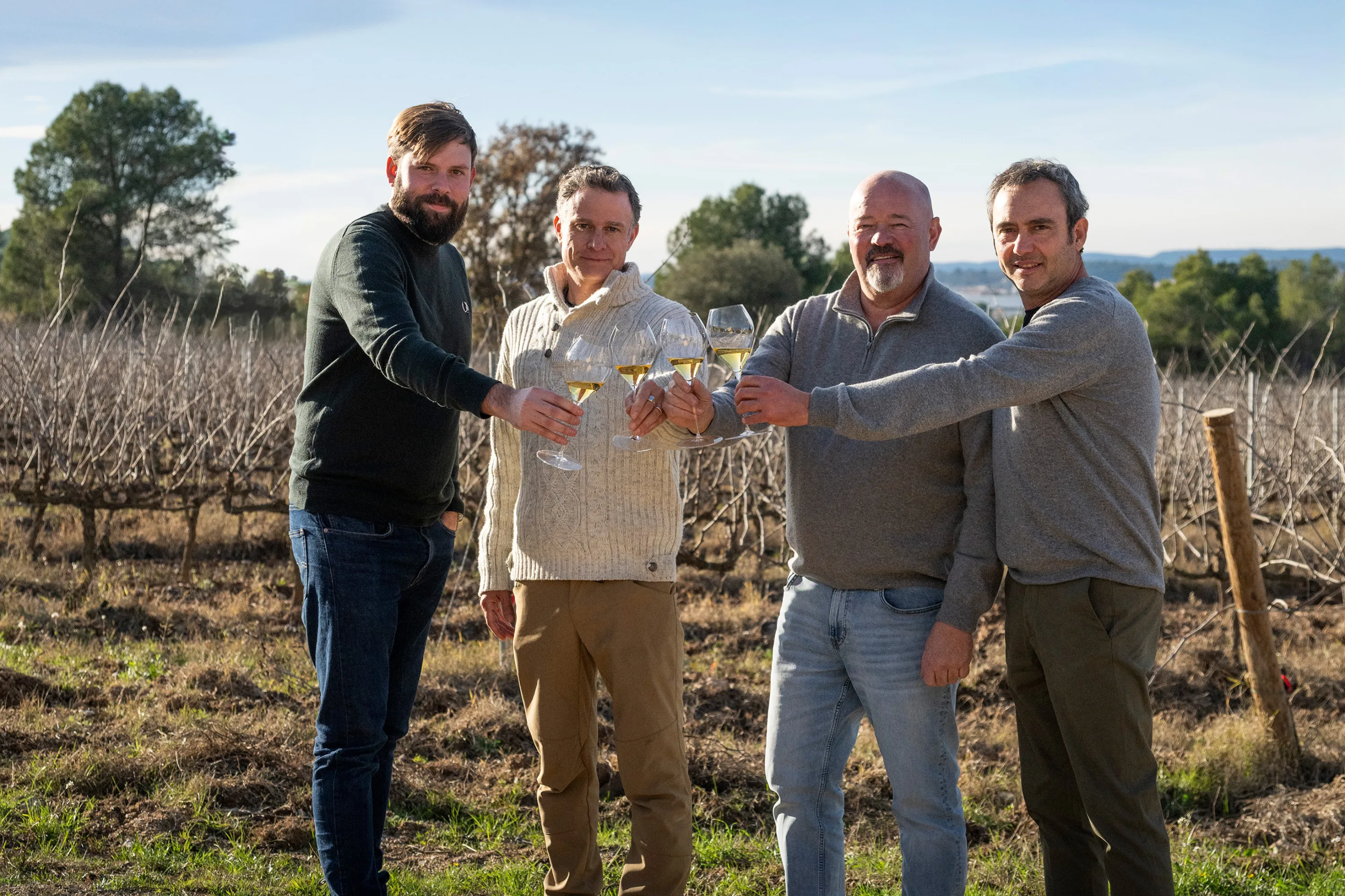 Brindis a la vinya per la incorporació de Celler Mir i Torné & Bel
