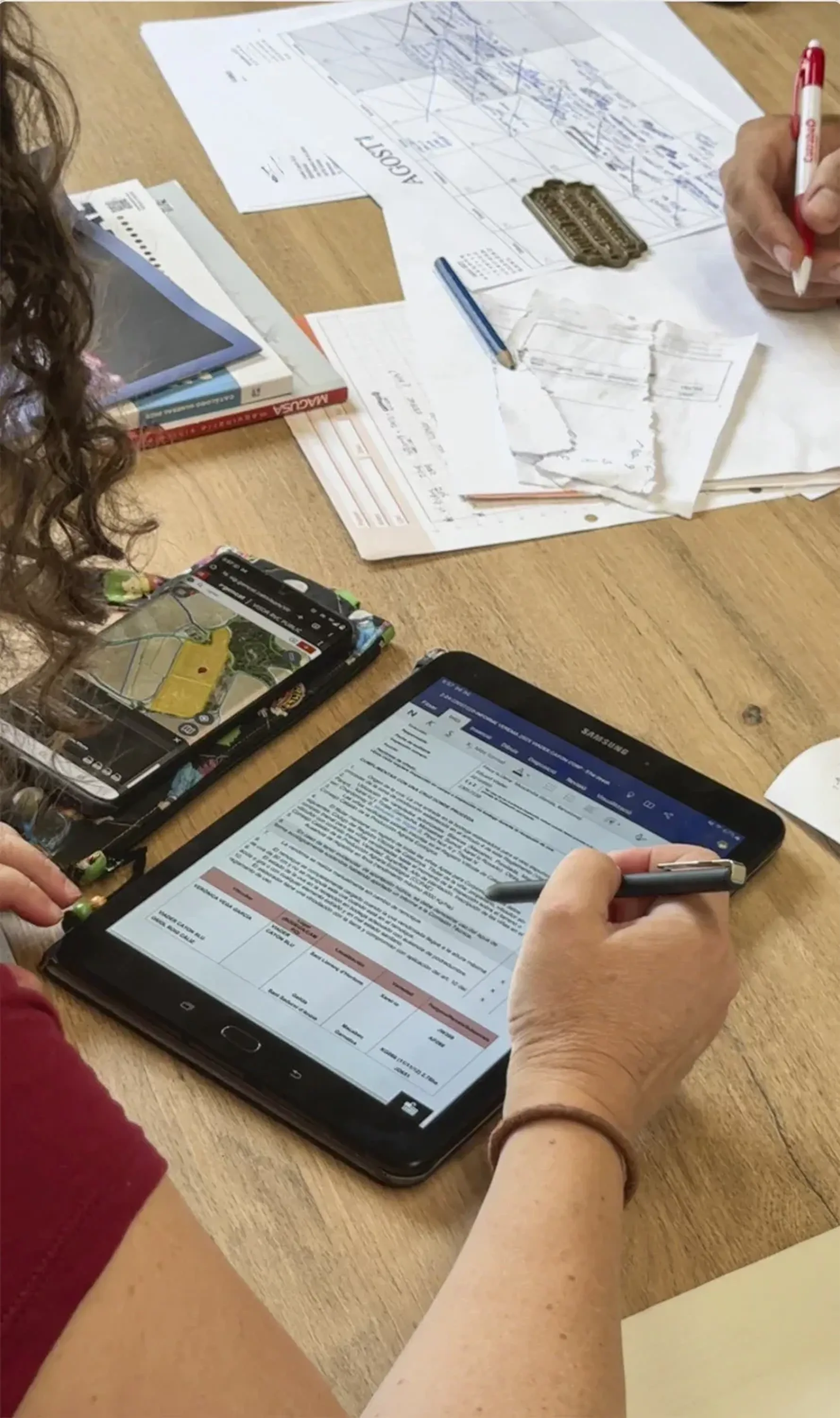 Recording the harvest on a tablet during certification